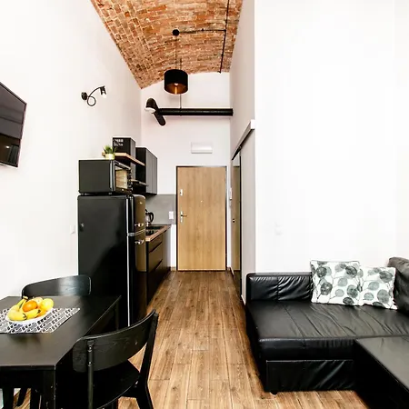 Loft 3 - Cosy Flat In The Center- Wifi, 24h Check-in Apartment